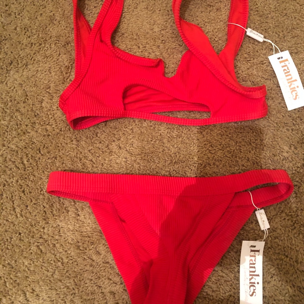 Frankie’s Bikinis Red Cole Set